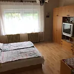 Liget Nyaralohaz Appartement *