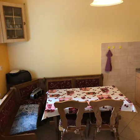 Apartment Liget Nyaralohaz